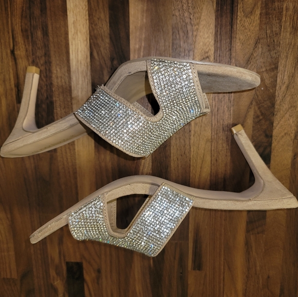 Lowri Rhinestone Strap Sandal - Picture 6 of 7